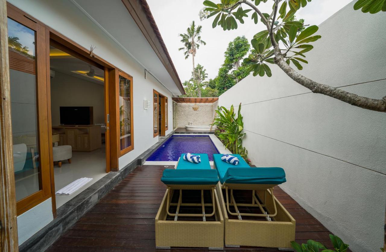 Three Brothers Bungalows & Villas Legian Exterior foto