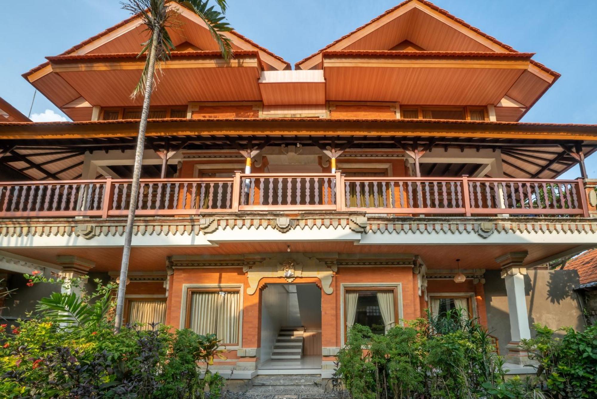 Three Brothers Bungalows & Villas Legian Exterior foto